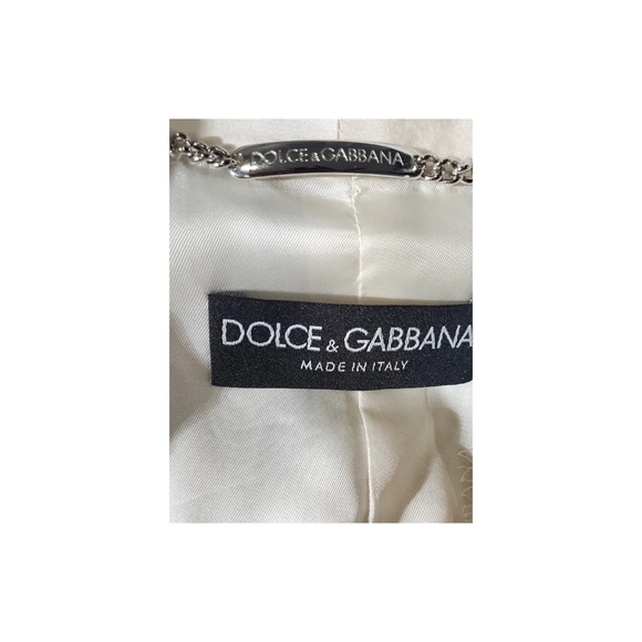 Luxury Dolce & Gabbana 100% Silk Creme Coat